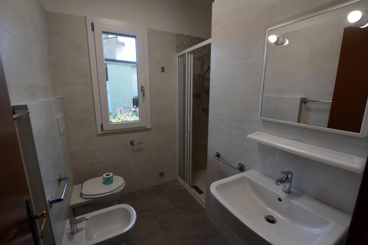 Lignano Close To The Beach Lignano Sabbiadoro Exterior photo